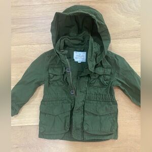 Crewcuts cargo olive green jacket size 2. Great quality and VGUC